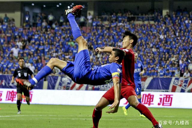 记者批姆巴佩：姆巴佩状态不像职业球员